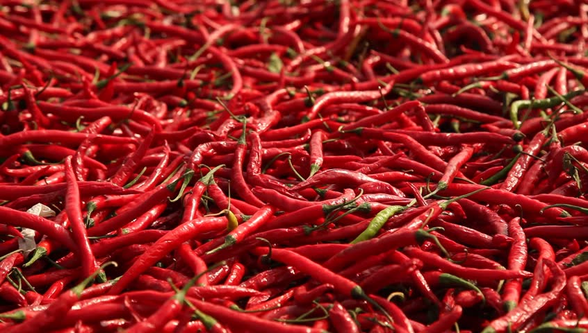 RED CHILLY WHOLE 